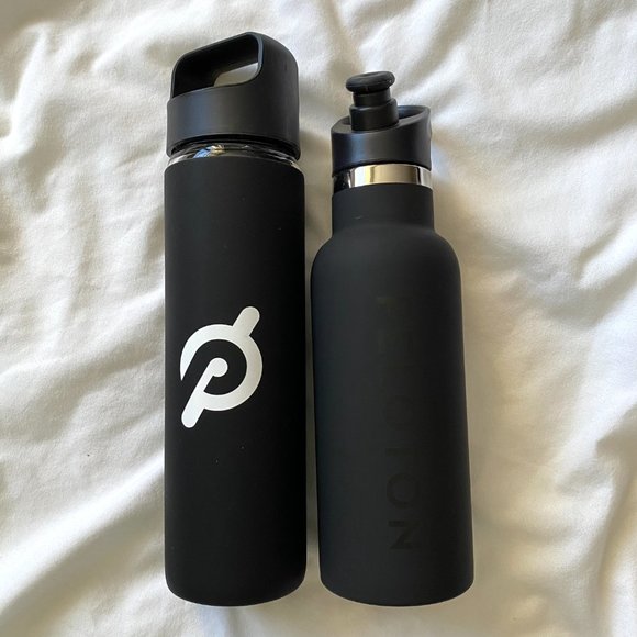 Set of 2 Peloton Water Bottles - New - Picture 1 of 6